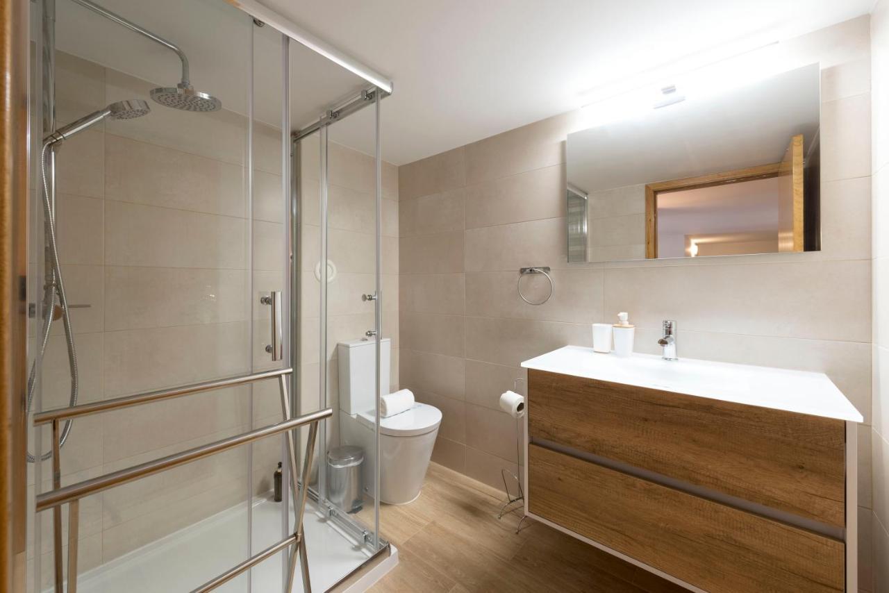 Lovelystay - The Porto Getaway Duplex - Free Parking Extérieur photo